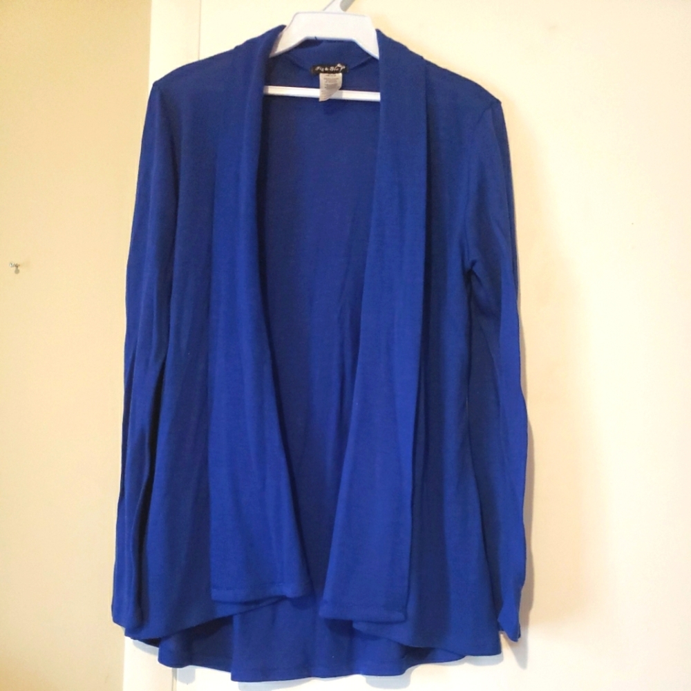 Fig & Blue size Small Blue cardigan top